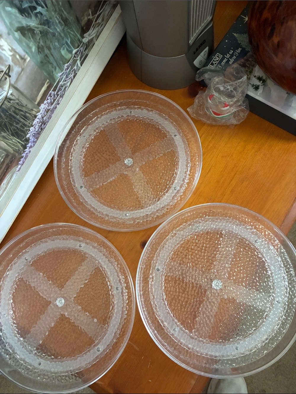 Clear Plastic Serving Plates - Set of 3 have lazy Susan bottoms